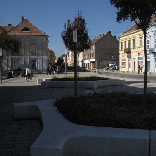 Búza Square