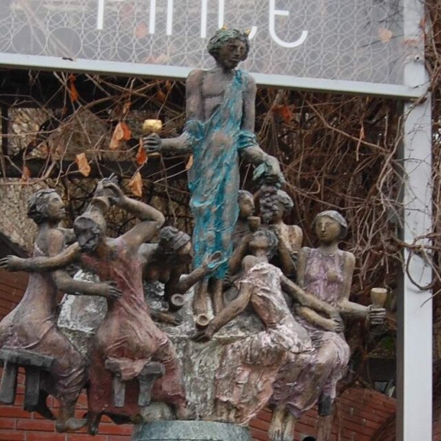 Bacchanália-szobor